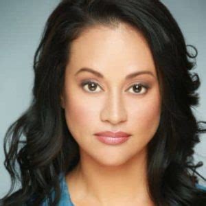 Samantha Esteban Bio, Single, Net Worth, Ethnicity,。